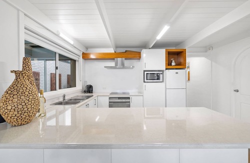 Port Lincoln House | Bay Room Getaway