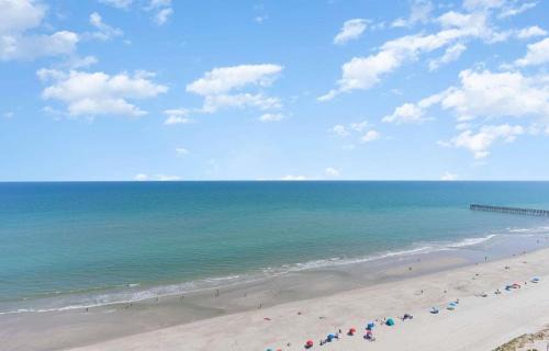 Downtown Myrtle Beach Apartment | Bay View Resort 1707B