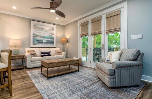 Indian Bay Apartment | Bayfront Oasis in Dauphin Island - Boat Access!