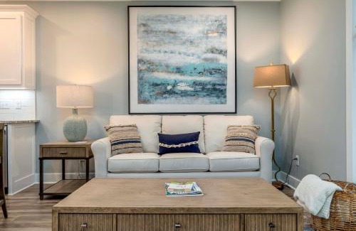 Indian Bay Apartment | Bayfront Oasis in Dauphin Island - Boat Access!