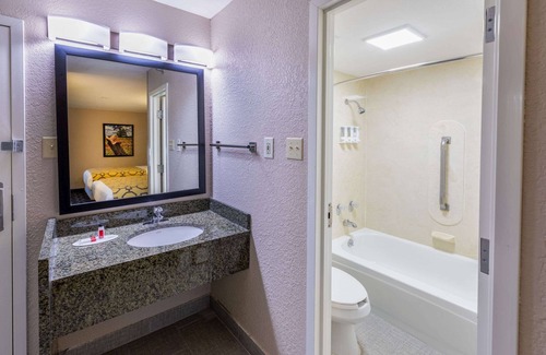 McAllen Hotel | Baymont by Wyndham McAllen/Pharr