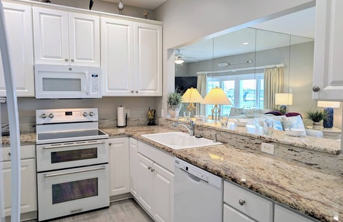 Bethany Beach House | Bayside Bliss. South Shore Marina w/views. 3BR TH w/Decks, Pool & Prime Location