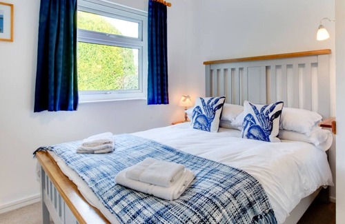 Oxwich Ski Chalet | Bayview Bungalow 351