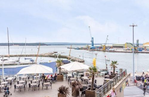 Poole Apartment | Baywatch - Private Balcony Overlooking Poole Quay