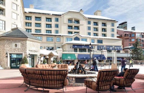 Beaver Creek Resort | BC Village Park Hyatt Resort - Double Queen Room - ski in/out, resort amenities!