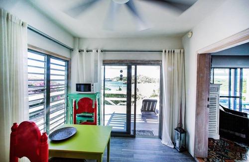 Freemans Bay Villa | BEACH, BEACH, BEACH + PRIVATE POOL = YIPPEE!