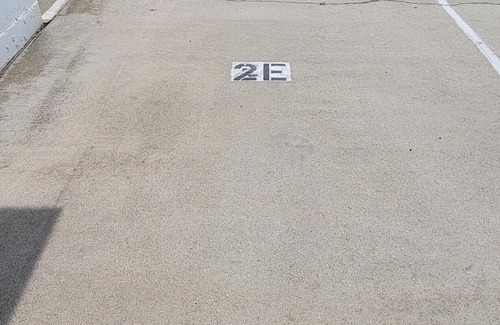 Dewey Beach Condo | BEACH BLOCK large & gorgeous 1 bdrm with reserved parking