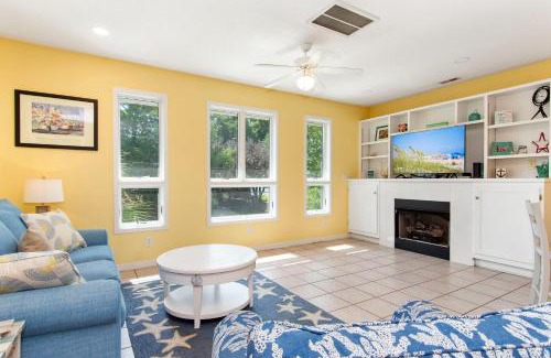 Emerald Isle House | Beach Bunker