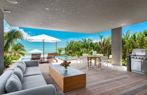 Leeward Settlement Apartment | Beach Enclave