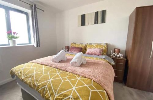 Castle Apartment | Beach Front APT with Stunning Sea View