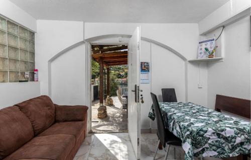 Donja Klada House | Beach Front Home In Klada