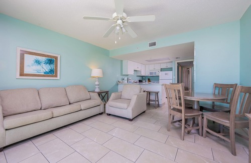 Gulf Shores Condo | BEACH Front Hotels! Phoenix All Suites! Full Kitchen