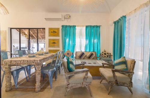 Anjuna Villa | Beach front villa Myconos