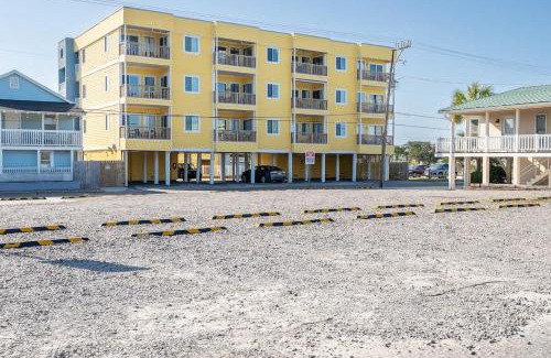 North Carolina Coast Apartment | Beach Harbour 12 at The Carolina Beach Boardwalk
