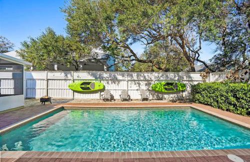 Vilano Beach House | Beach Home w Pool Golf Cart Game Room Dogs Ok