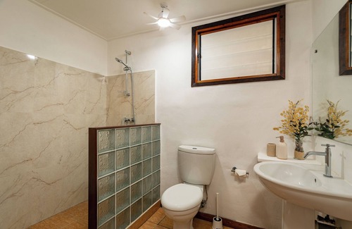 Mare Anglaise House | Beach House Beau Vallon
