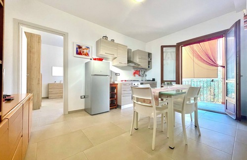 Torre di Bari Apartment | " Beach House with Terrace "