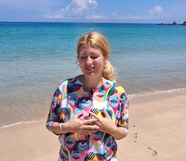 Uppuveli Hotel | Beach life long beach resort