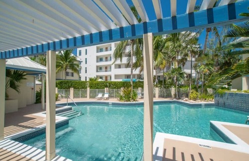 Rum Point Apartment | Beach Living at the Retreat