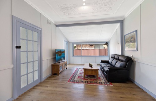 The Entrance Apartment | Beach Nest on Coral
