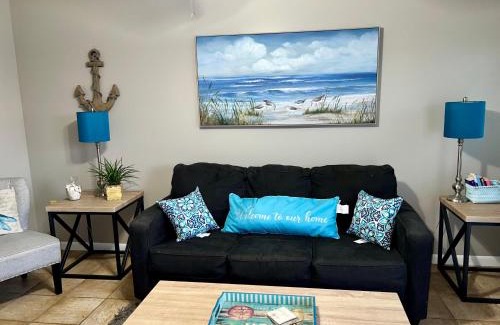 West Panama City Beach Apartment | Beach Place Seconds to Beach 23