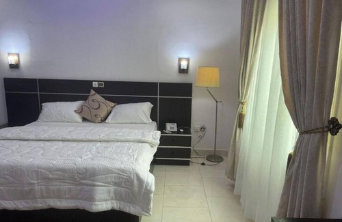 Littoral Department Apartment | Beach Sand Hotel & Resort, Cotonou Deluxe Room 2