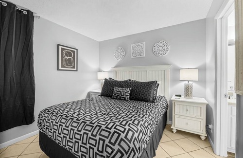Panama City Beach Resort | Beachfront 1BR Condo, Pools, Gym and Stunning Views!