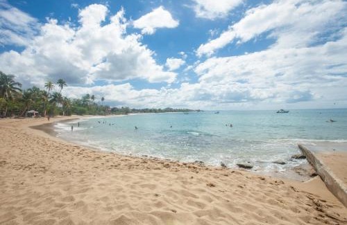 Stella Apartment | Beachfront 5th floor at Pelican Reef