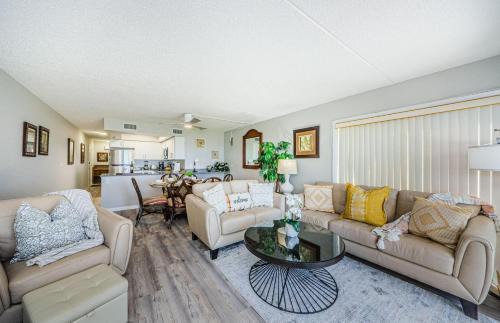 Belleair Beach House | Beachfront Aldea 5