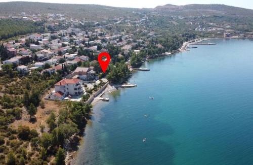 Rovanjska House | Beachfront amazing sunset house