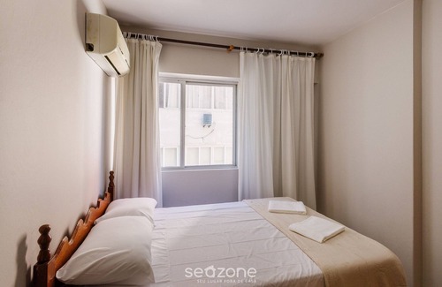 Centro Apartment | Beachfront apt BC Center Close to Attract. Eal0704