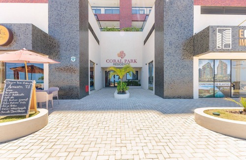 Ilheus Apartment | Beachfront Building With Pool - CPK