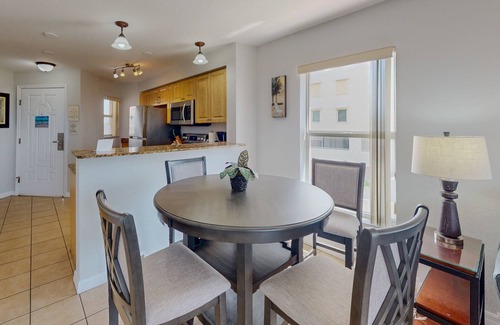 Treasure Island Condo | Beachfront Condo. Heated Pool. Activities, Fun, End Unit, Parking, & Great Location!