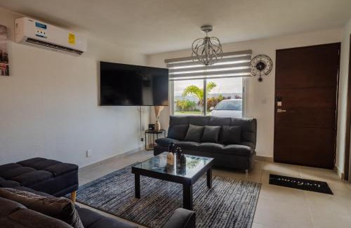 Boulevard Barra Vieja Apartment | Beachfront Condo in Acapulco