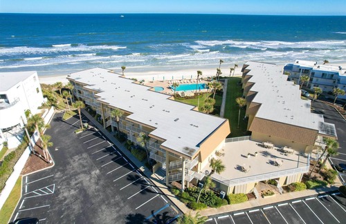 Crescent Beach Condo | Beachfront Gem: Serene 2BD Haven With Pool & Views