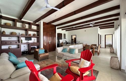 Anton Lizardo Apartment | Beachfront house Private beach Pool 6 people