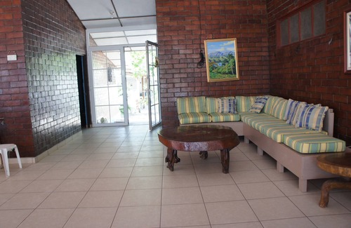 La Libertad House | Beachfront paradise! Villa San Miguel! 4 bdrs, sleeps 14 pool & steps from beach