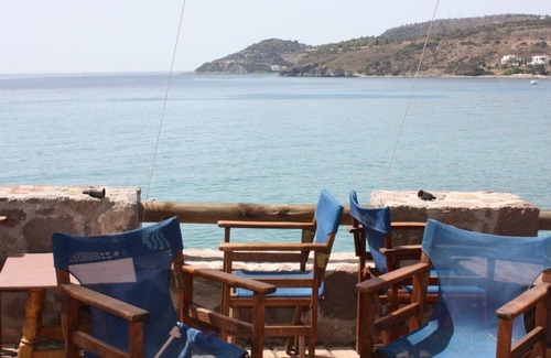 Agia Marina Condo | Beachfront Single Room- Argo Seaside Stays