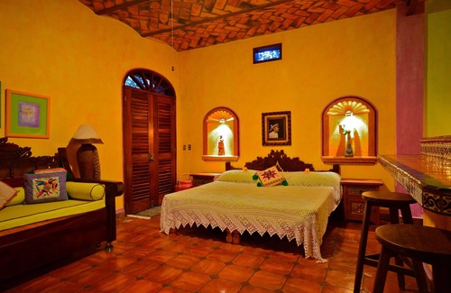 Los Ayala Apartment | Beachfront Suite w/Private Patio