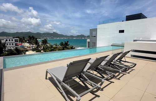 Beacon Hill Condo | Beachfront Ultra Luxury - New Modern 2 Bed/2.5 Bath
