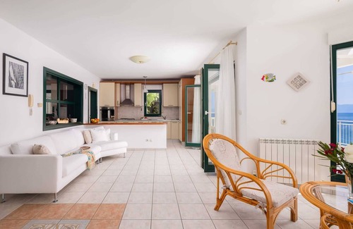Gradac Villa | Beachfront Villa Shades of Summer