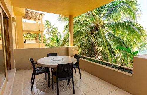 Barra de Potosi Apartment | Beachront apartment playa blanca