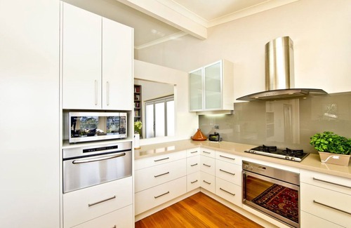 Corlette House | Beachside Haven - Your Perfect Oasis Home