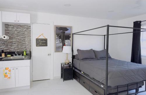 North Beach Apartment | Beachside Oasis, Miami Beach Apt with parking included