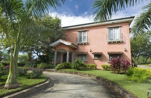 Rancho Santana Villa | Beachside Villa in the Luxurious, Gated, Residential Resort of Rancho Santana