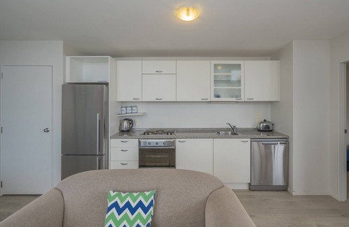 Whangamata House | Beachy Keen - Whangamata Holiday Apartment
