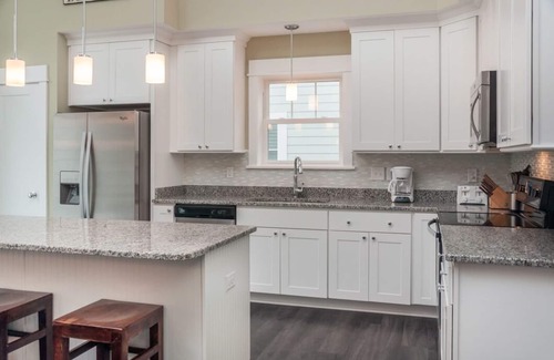 Ocean Hill House | Beacon Villas 10B: Corolla Light Duplex, Hot Tub