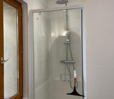 Biot Apartment | Beau studio tout équipé dans le centre historique