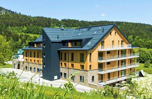 Janske Lazne Apartment | Beautiful apartment for 4 people with WIFI, TV, balcony and panoramic view