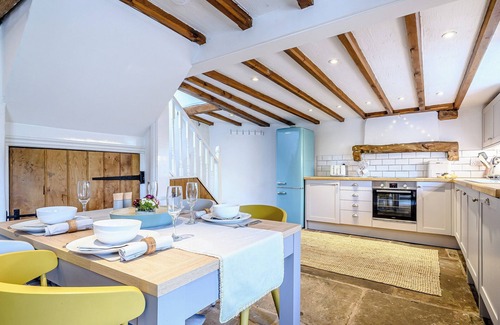 Blakeney Cottage | Beautiful 19th-century chocolate box cottage in the Forest of Dean.